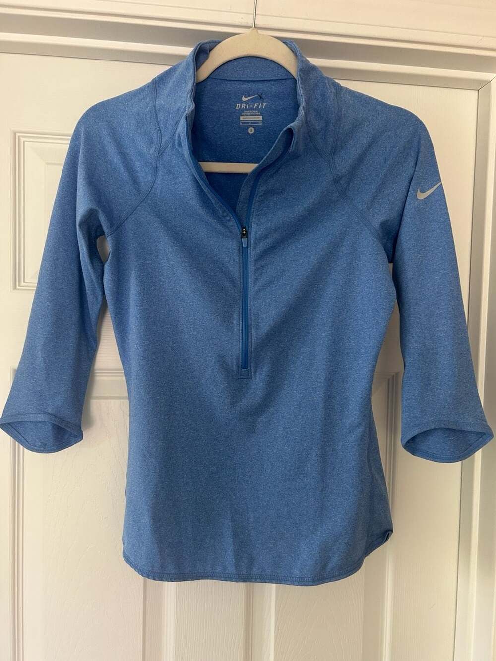 Nike Women's Dri-FIT 3/4 Sleeve Half-Zip Running Top
